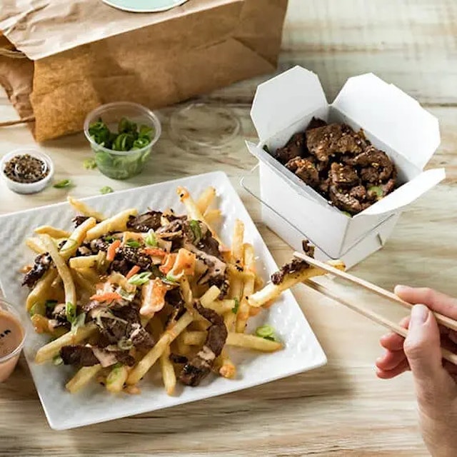 Korean_Kim_Chi_Fries.jpg