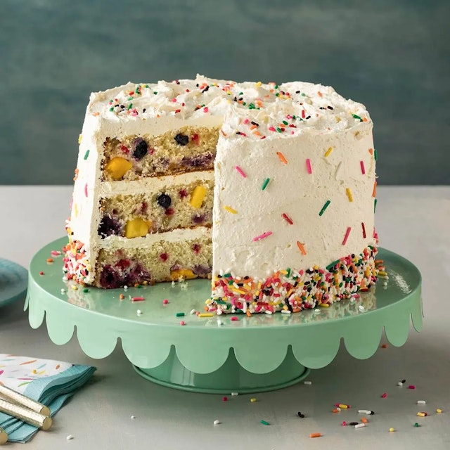 Recipe Image: TF Fruitfetti Cake